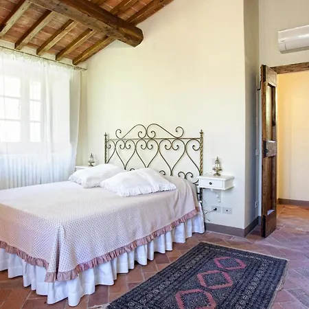 Villa Catrosse Sleeps 11 With Pool And Air Con