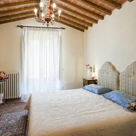 Catrosse Sleeps 11 With Pool And Air Con * Cortona